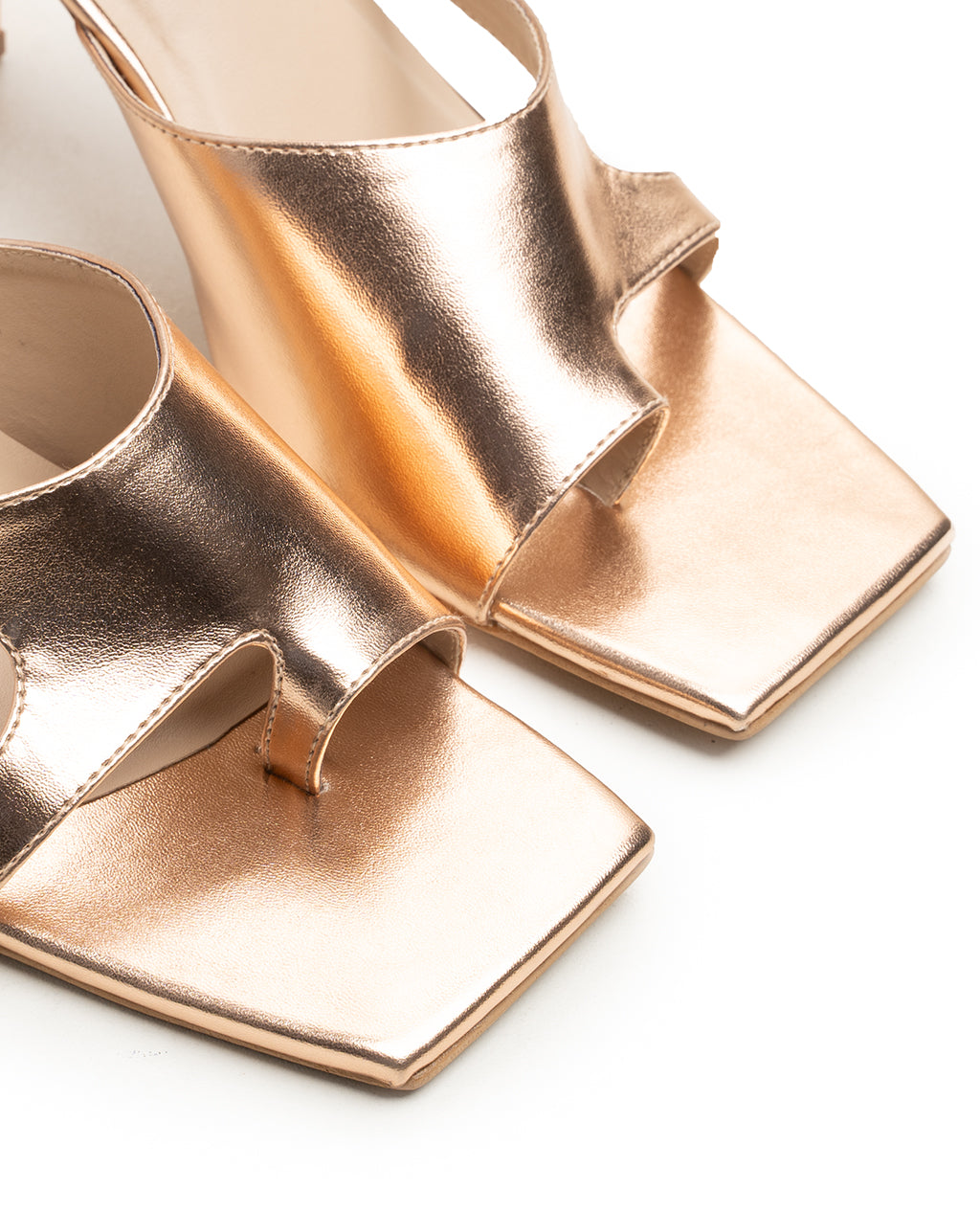 ZRH1022B – Stylish Pakistani Women’s Heels | Durable & Comfortable